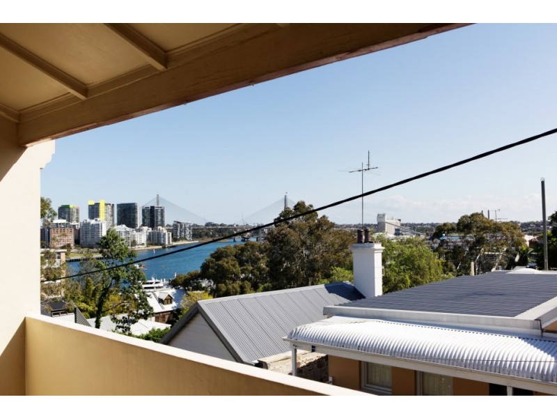 2/16 Union Street, Balmain East NSW 2041