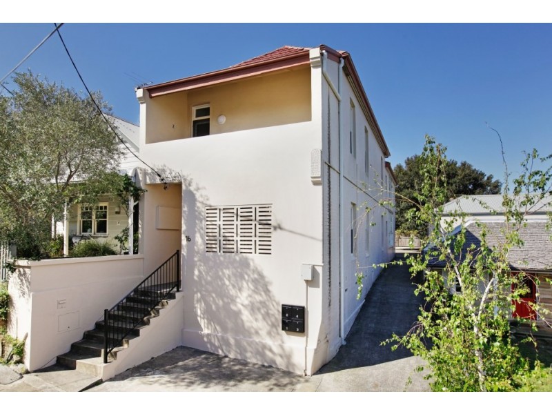 2/16 Union Street, Balmain East NSW 2041