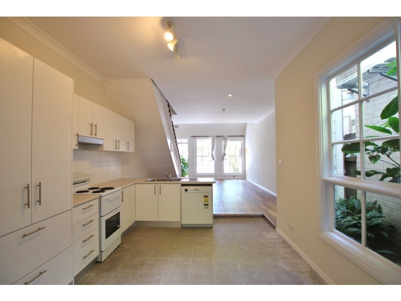 16 Moore Street, Rozelle NSW 2039