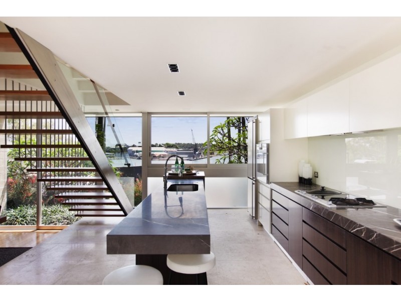 37 Reuss Street, Birchgrove NSW 2041