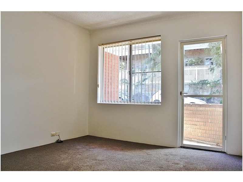 2/33 Trouton Street, Balmain NSW 2041