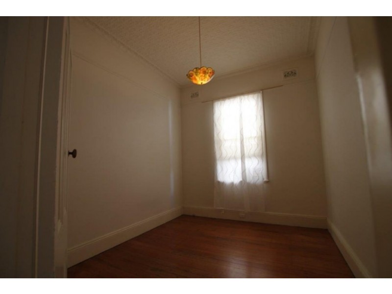 233 Rowntree Street, Birchgrove NSW 2041