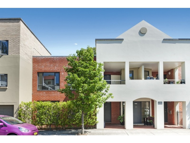 3/37 McKell Street, Birchgrove NSW 2041