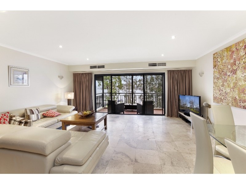 18/8 Water Street, Birchgrove NSW 2041