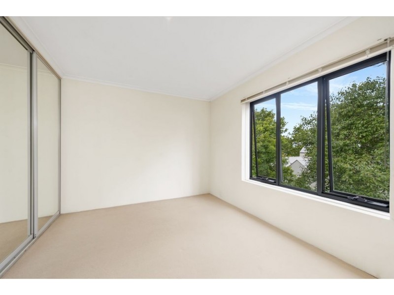 8 Yeend Street, Birchgrove NSW 2041