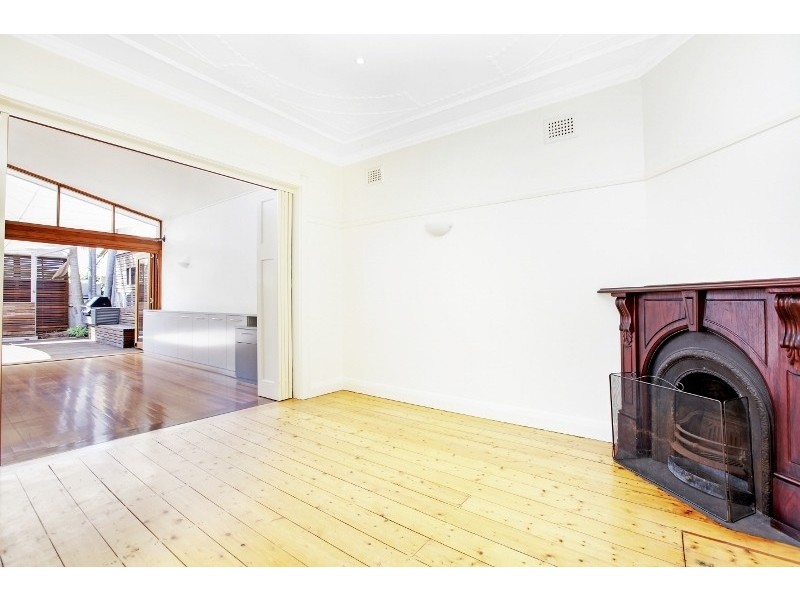 2A Carrington Street, Lilyfield NSW 2040