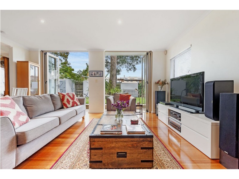 1 Simmons Street, Balmain East NSW 2041