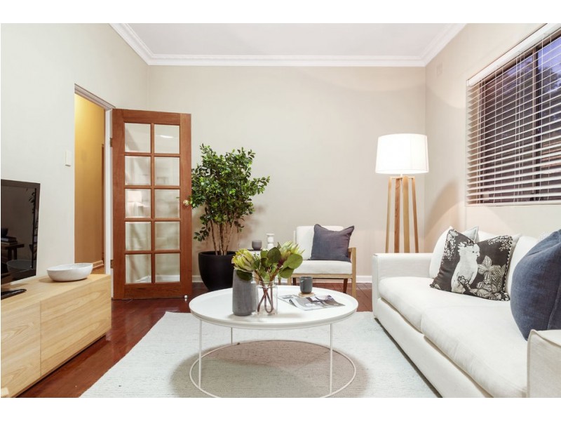 18 Blackwall Point Road, Abbotsford NSW 2046