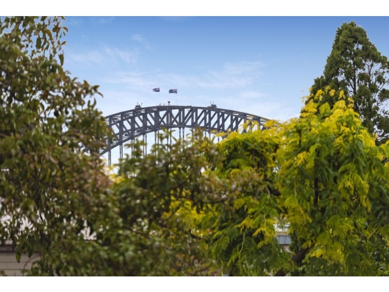 1/4 Nicholson Street, Balmain East NSW 2041