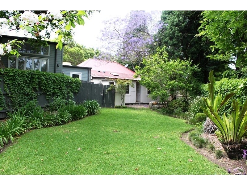 16 Ferry Street, Hunters Hill NSW 2110