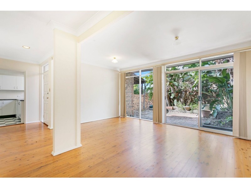 10 Clifton Street, Balmain East NSW 2041