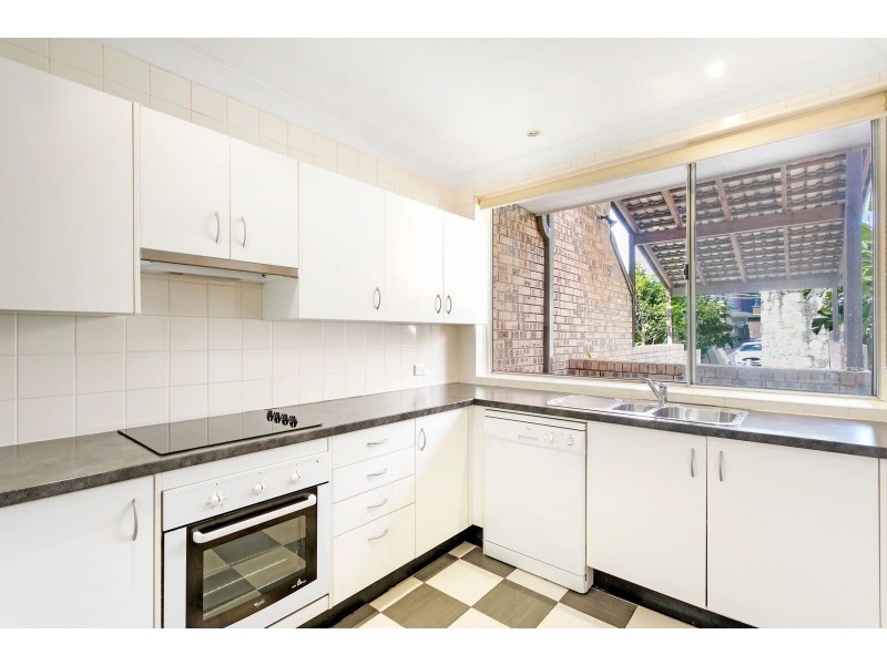 10 Clifton Street, Balmain East NSW 2041