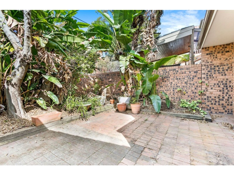 10 Clifton Street, Balmain East NSW 2041