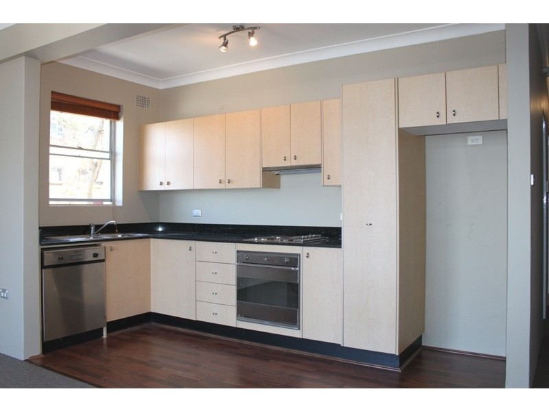 2/24A Pearson Street, Balmain East NSW 2041