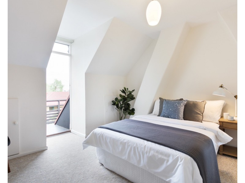 27 Cambridge Street, Rozelle NSW 2039