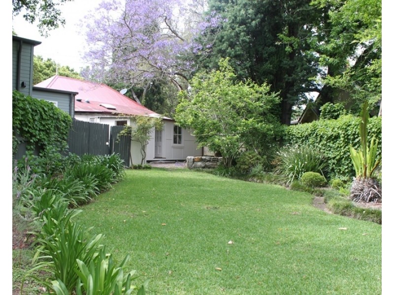 16 Ferry Street, Hunters Hill NSW 2110