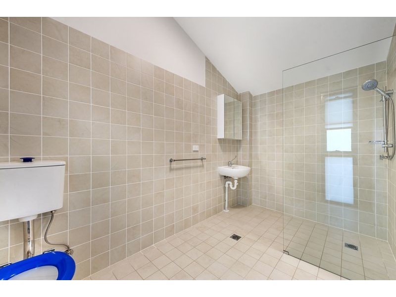 2/11-13 Gleeson Avenue, Sydenham NSW 2044