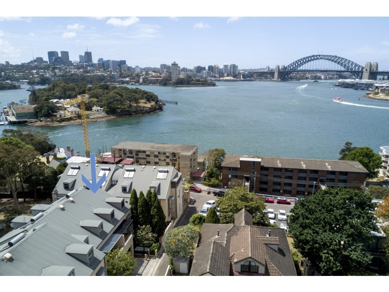 8 Brett Avenue, Balmain East NSW 2041