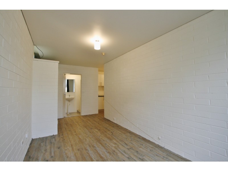 2/1 Caroline Street, Balmain NSW 2041