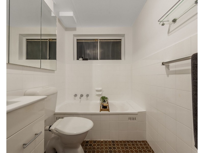 2/39 Church Street, Birchgrove NSW 2041