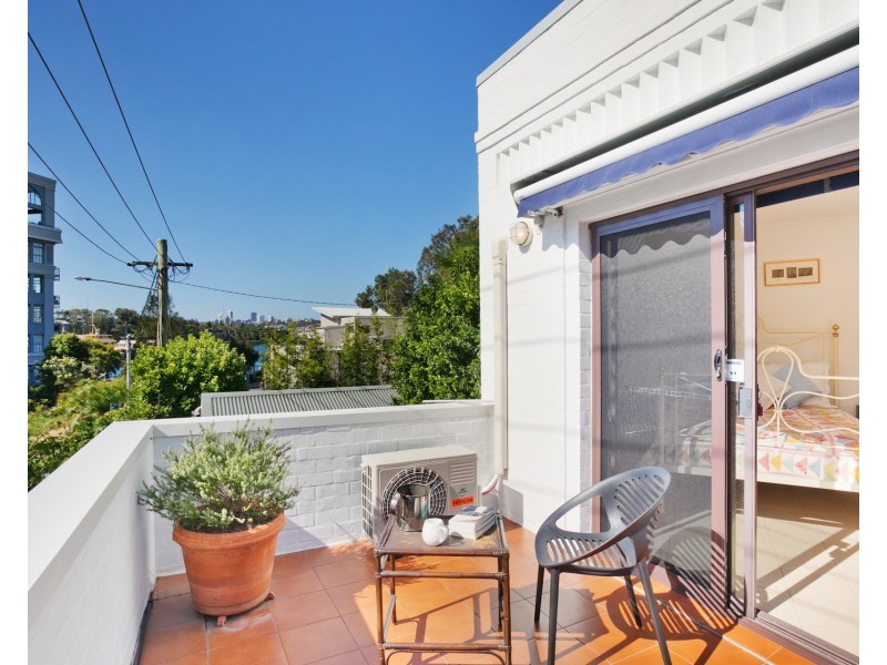 10 Hart Street, Balmain East NSW 2041