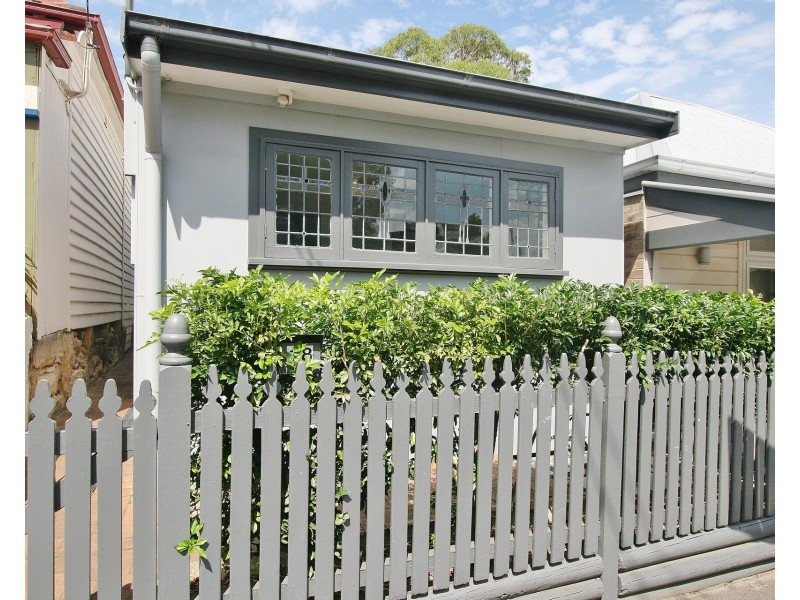 18 Hampton Street, Balmain NSW 2041