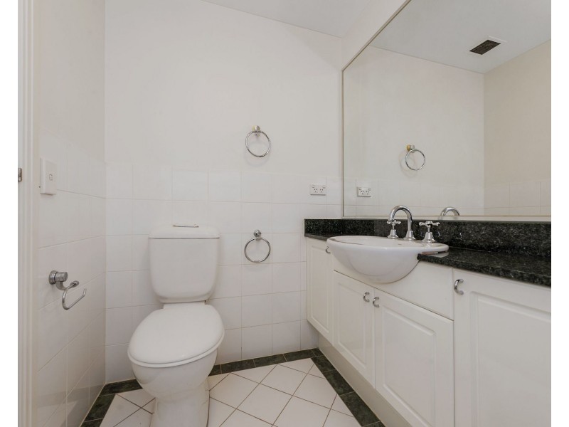 803/32 Warayama Place, Balmain NSW 2041