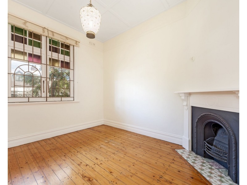 138 Wigram Road, Glebe NSW 2037