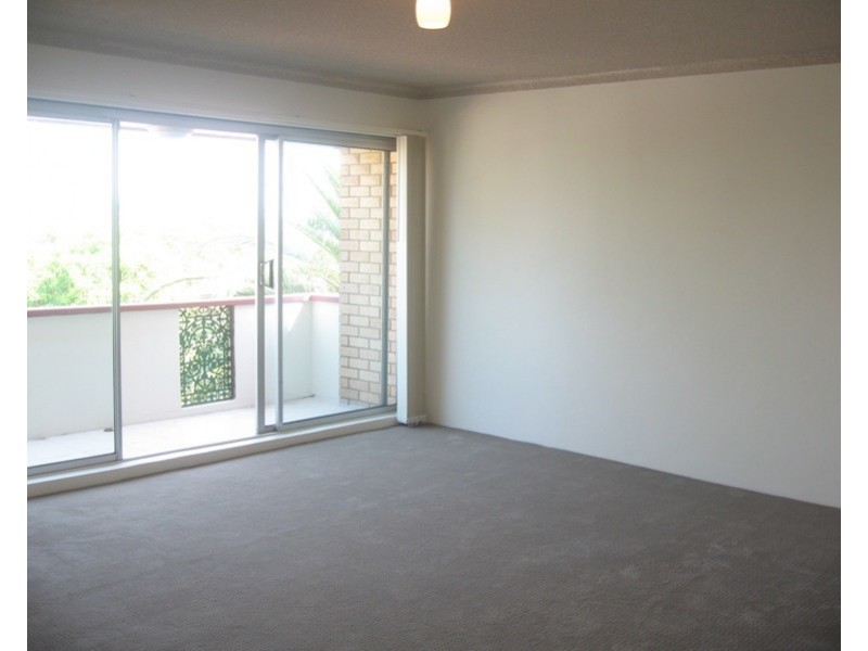9/10 College Street, Drummoyne NSW 2047