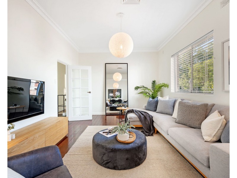 18 Blackwall Point Road, Abbotsford NSW 2046