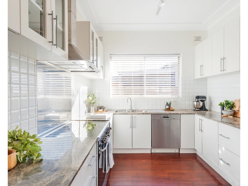 18 Blackwall Point Road, Abbotsford NSW 2046