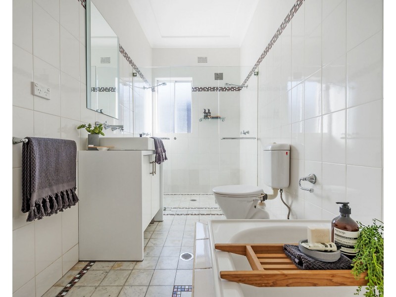 18 Blackwall Point Road, Abbotsford NSW 2046