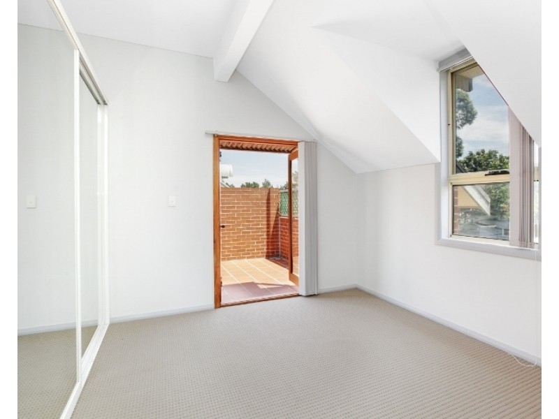 1/68 Foster Street, Leichhardt NSW 2040