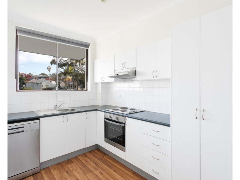 8/37 Church Street, Birchgrove NSW 2041