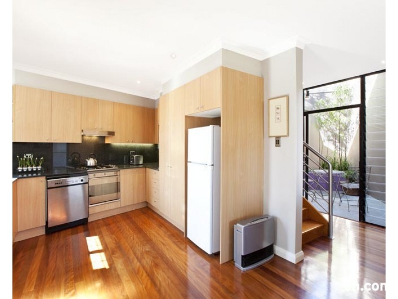 10 Curtis Road, Balmain NSW 2041