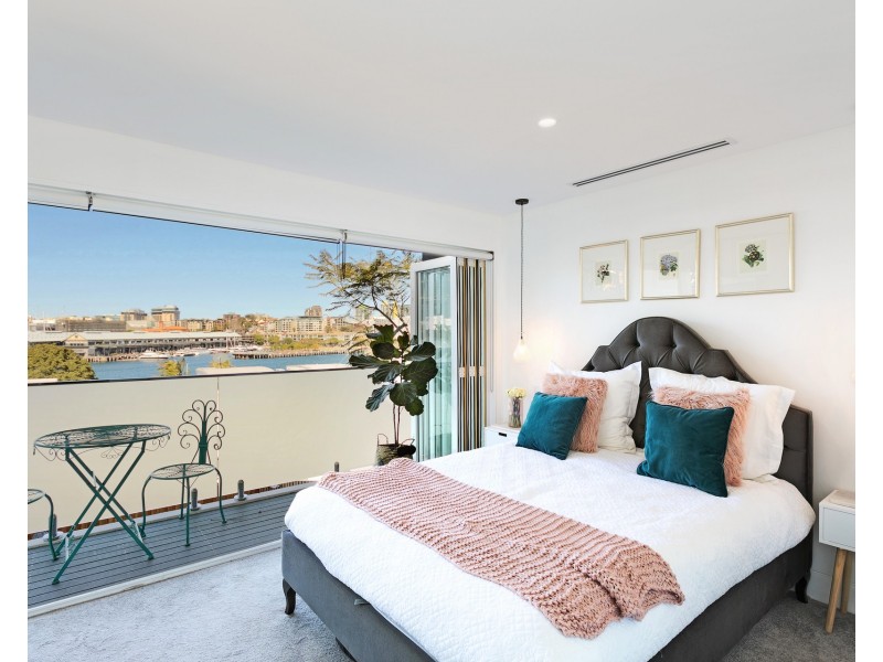 16A  Pearson Street, Balmain East NSW 2041