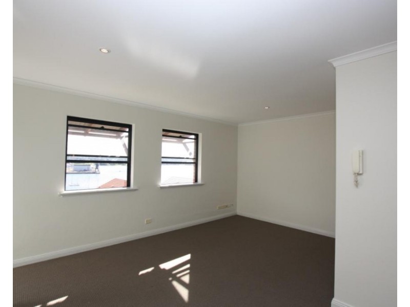 58/8 Water Street, Birchgrove NSW 2041