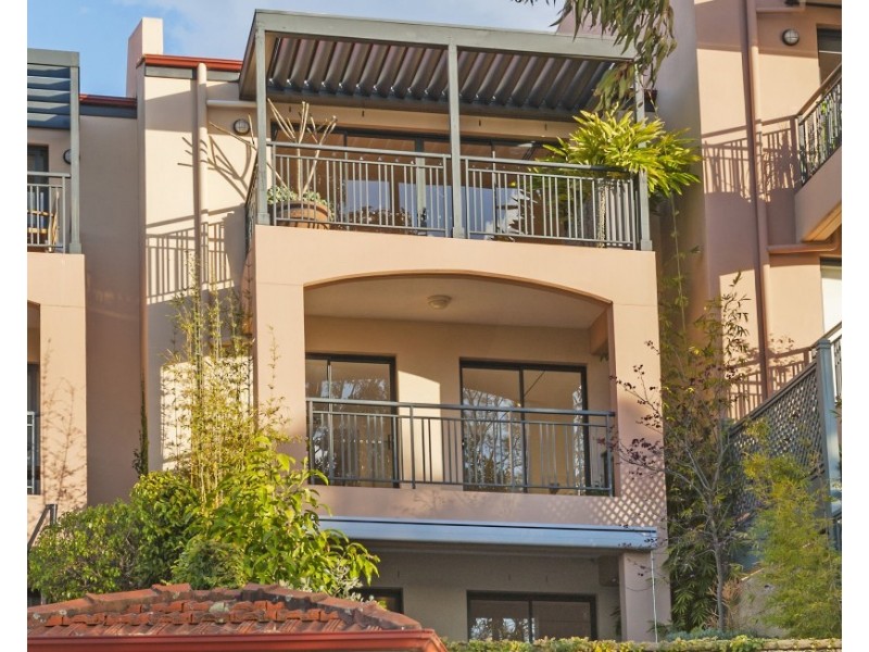 13/8 Water Street, Birchgrove NSW 2041
