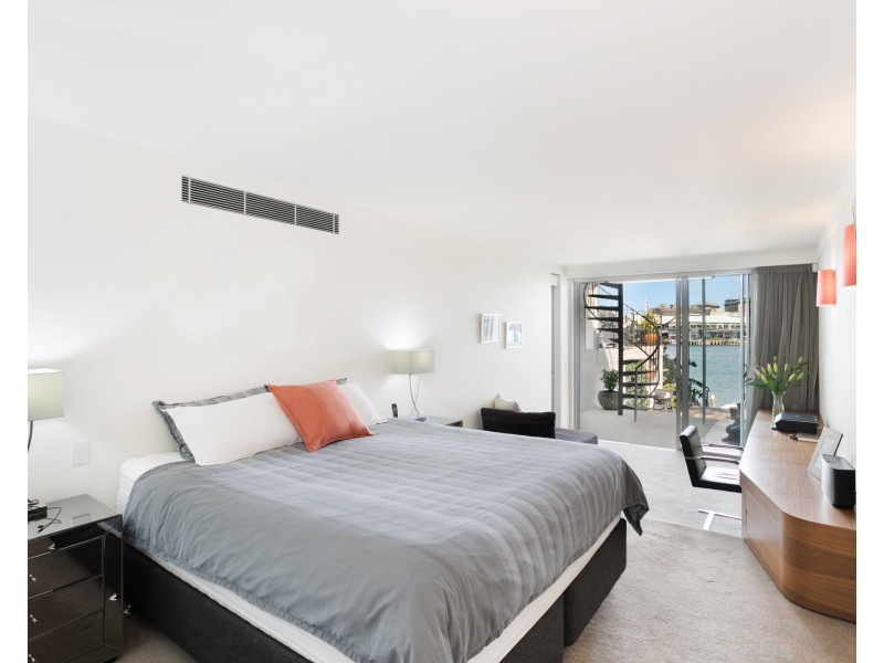 8 William Street, Balmain East NSW 2041