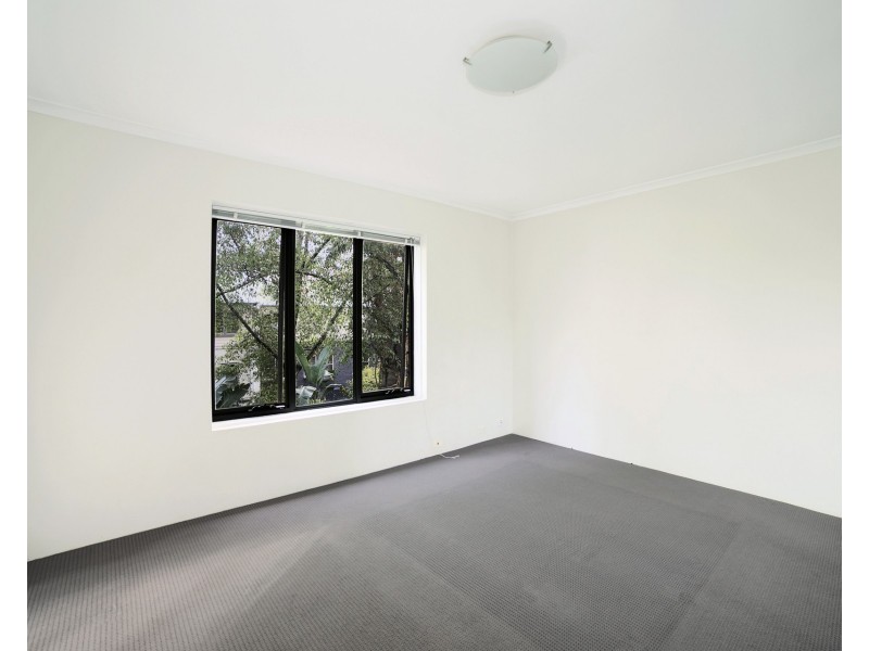 26 Yeend Street, Birchgrove NSW 2041