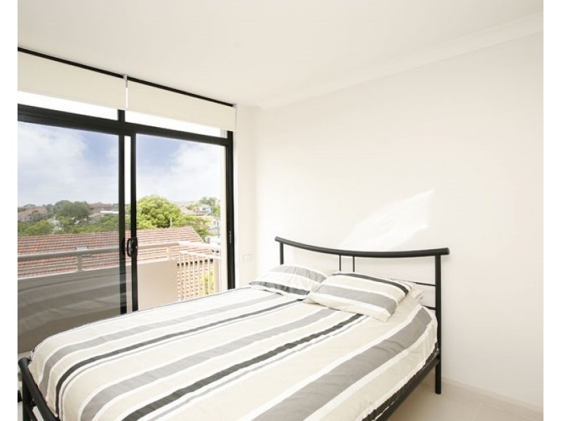 27/275 Lyons Road, Russell Lea NSW 2046