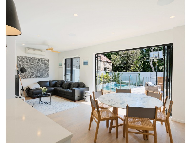 2 Hart Street, Balmain East NSW 2041