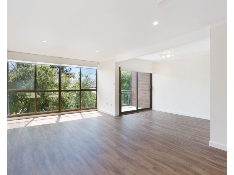 2/12 Thames Street, Balmain NSW 2041