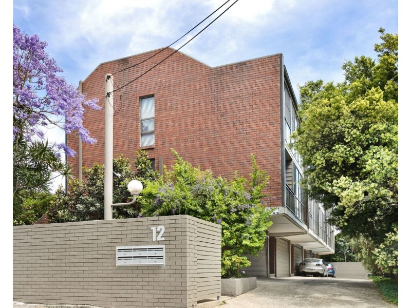 2/12 Thames Street, Balmain NSW 2041