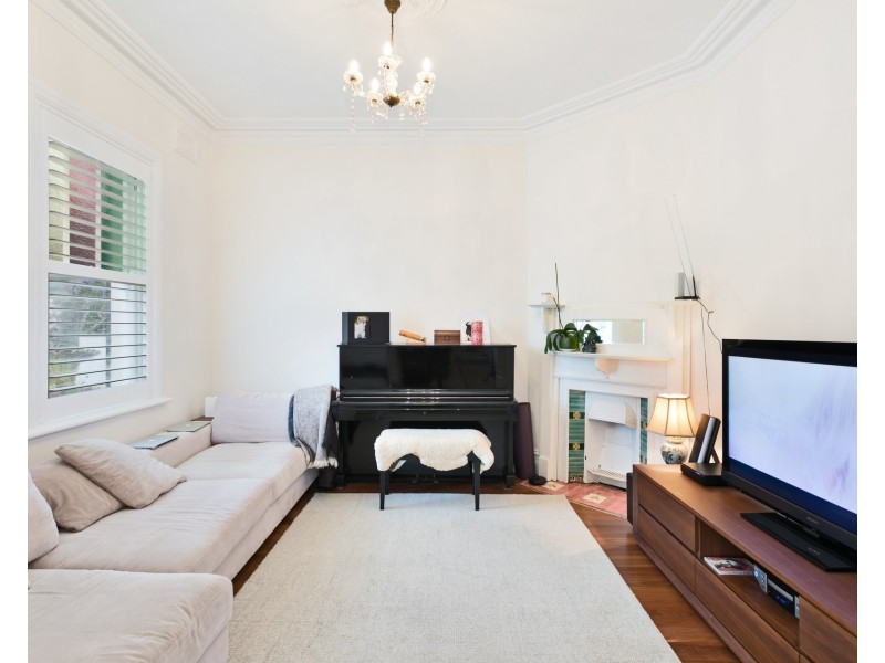 33a Cameron Street, Birchgrove NSW 2041