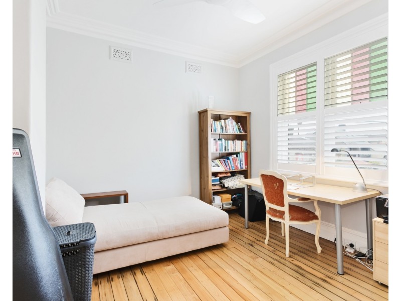 33a Cameron Street, Birchgrove NSW 2041