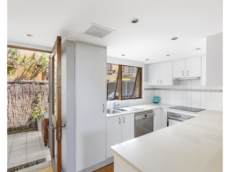 2/13-15 Withecombe Street, Rozelle NSW 2039