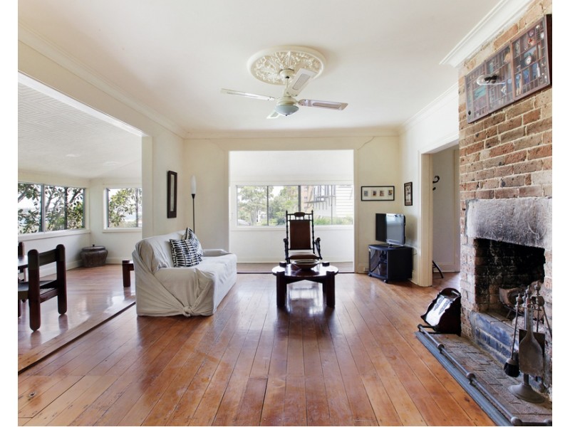 6 Pearson Street, Balmain East NSW 2041