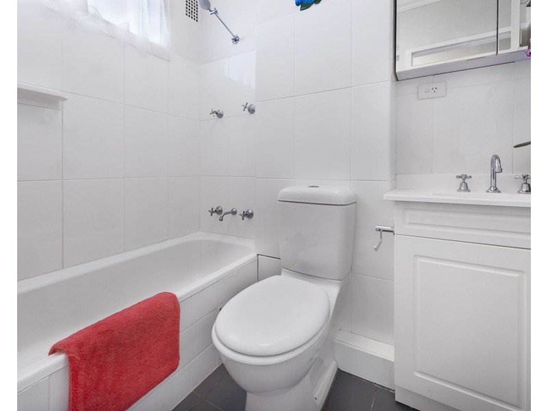 6/18a Ballast Point Road, Birchgrove NSW 2041