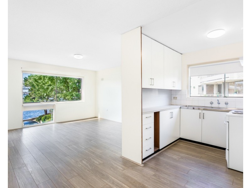 13/3 Gallimore Avenue, Balmain East NSW 2041
